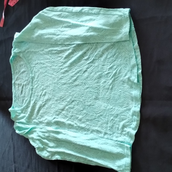 Women's long sleeve light weight shirt Mudd Size: Small light green poly/cotton - Picture 10 of 10
